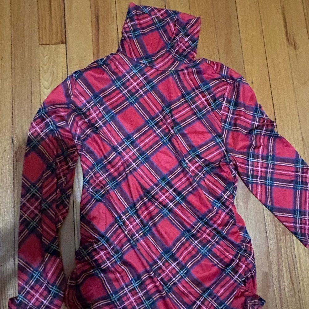 SHEIN Red Plaid Turtleneck Top